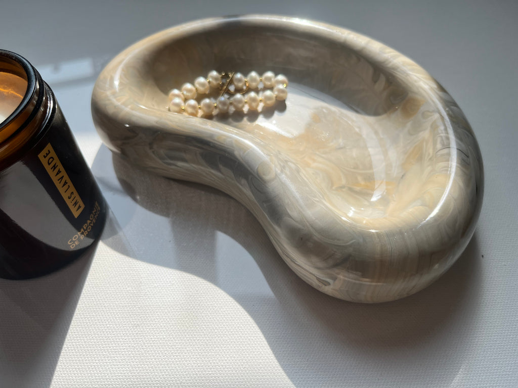 Vide-poche effet marbre gris / beige