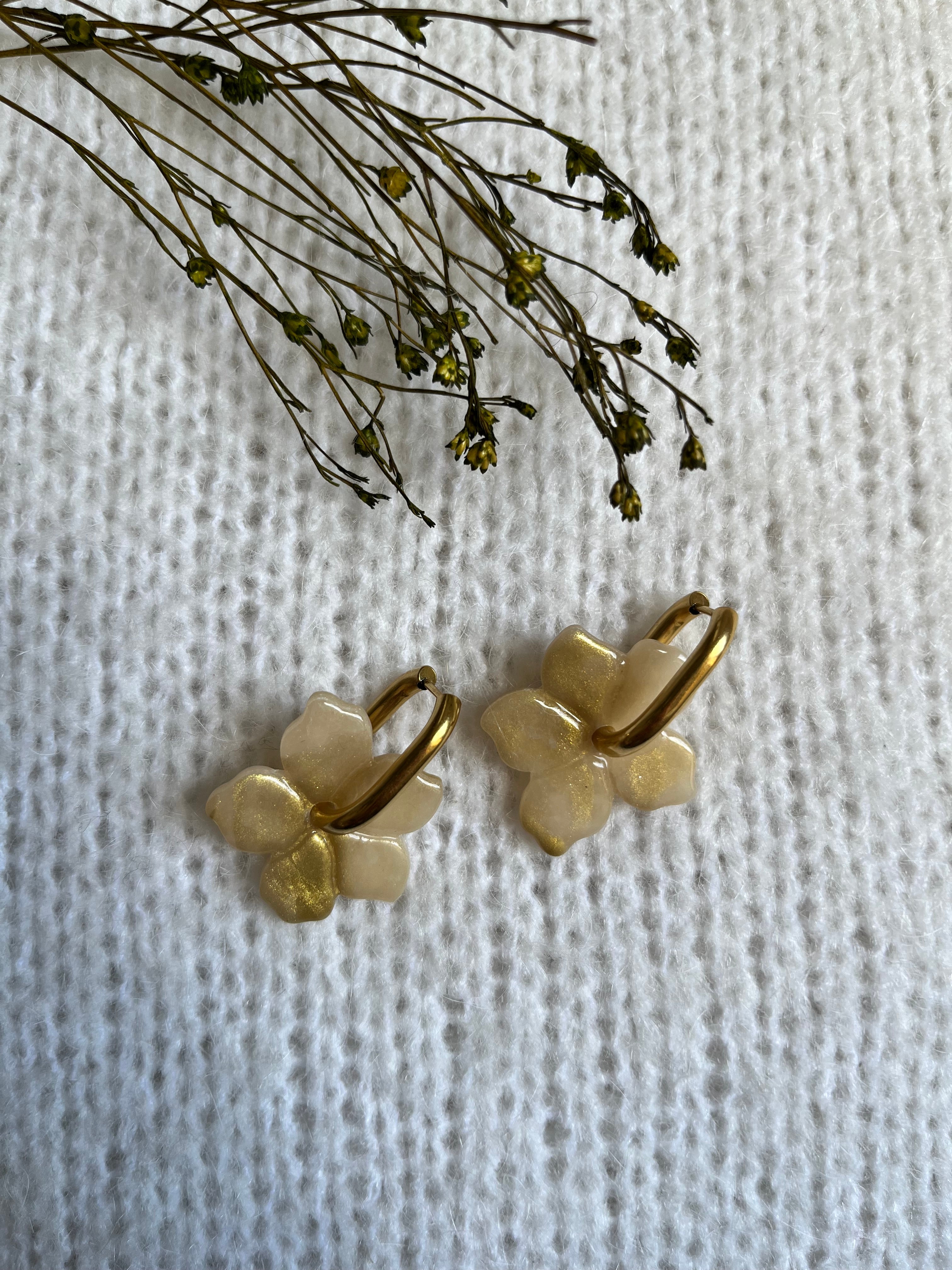 Pampilles fleurs - Blanc effet feuilles d’or