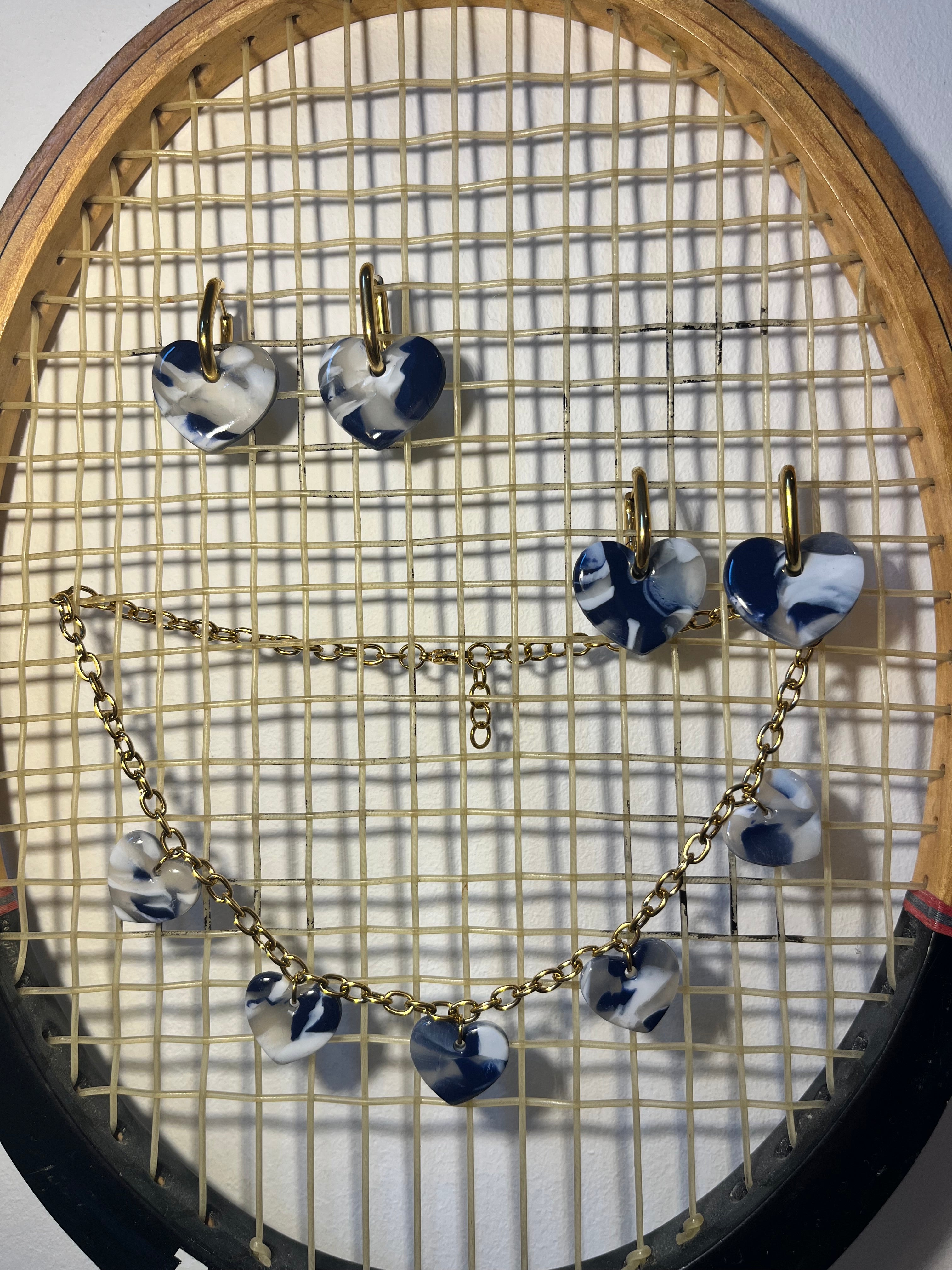 Collier charms cœurs bleu & blanc