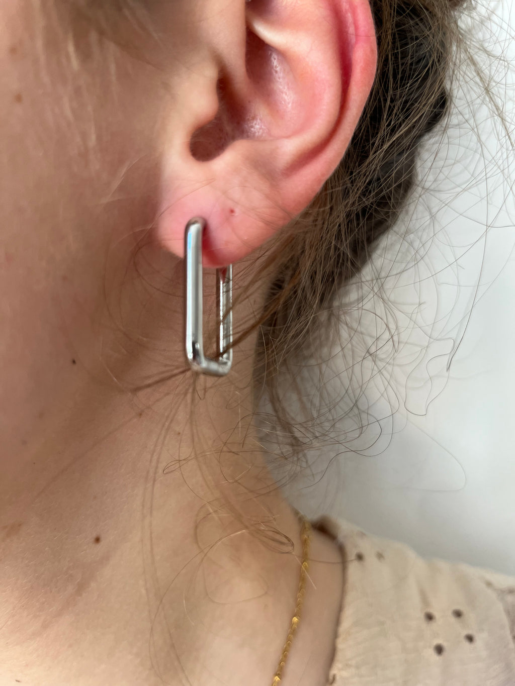 Créoles argent rectangle droit