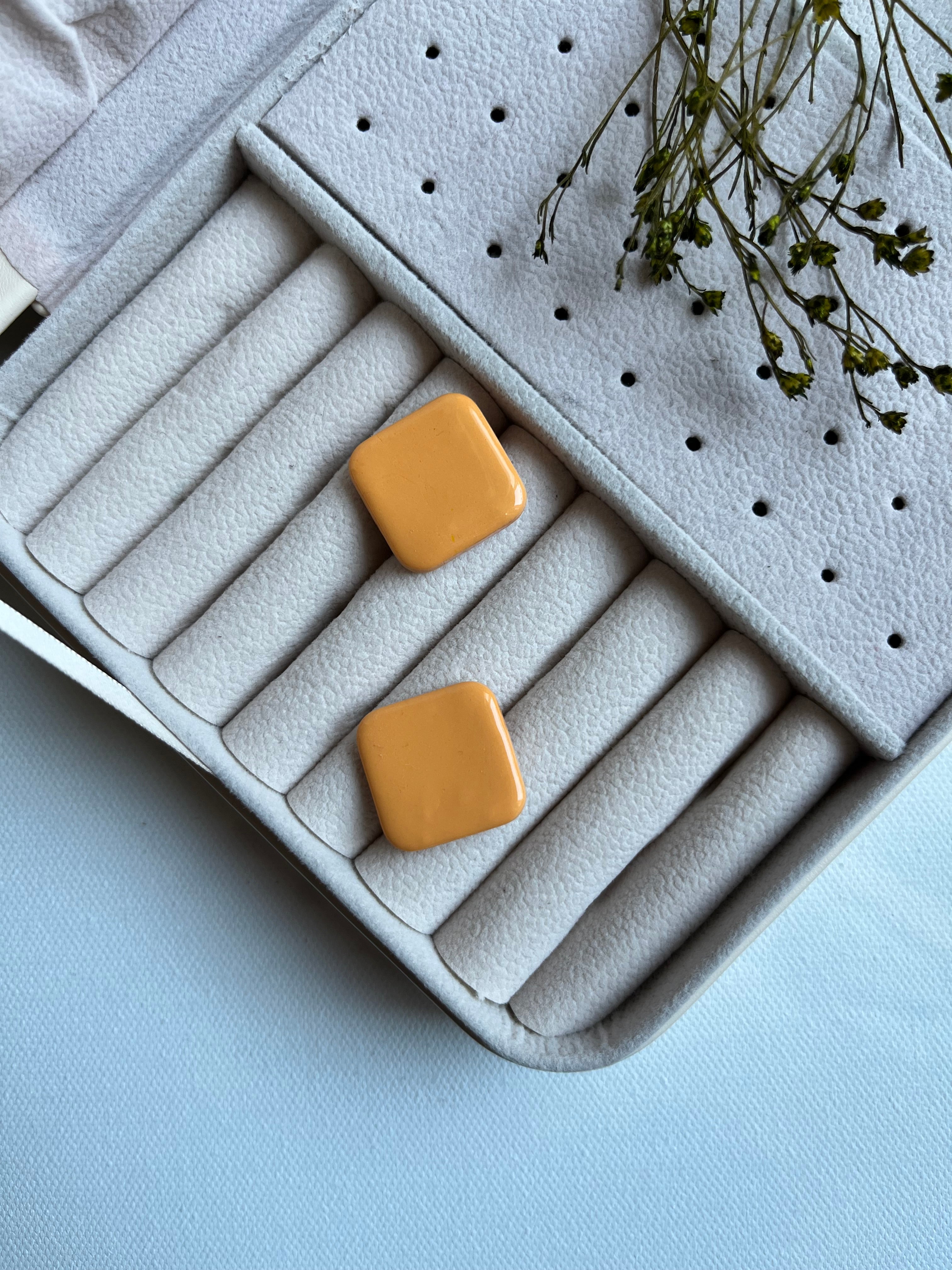 Boucles d’oreilles carrées - Abricot