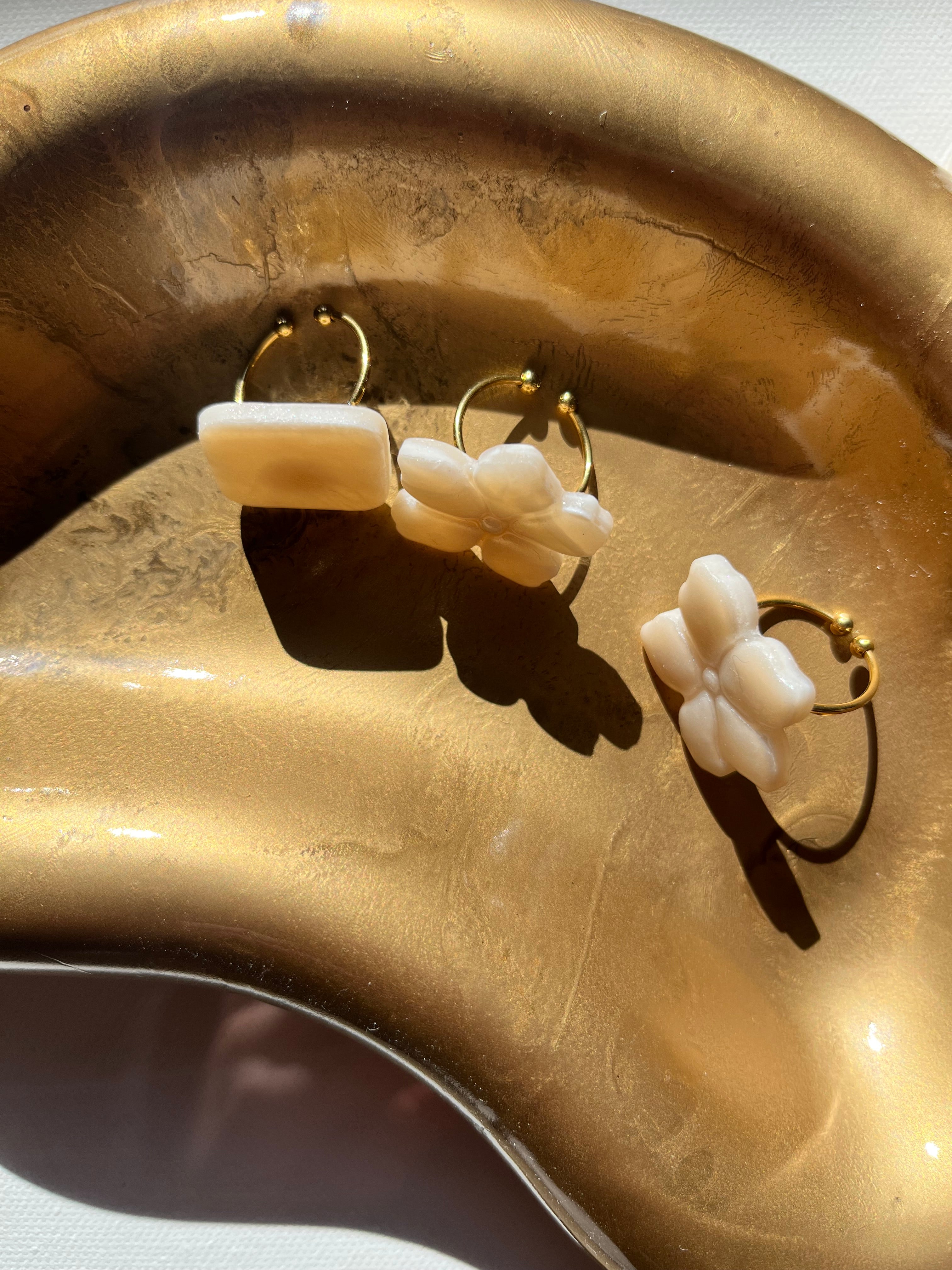 Bague fleur - Nacré