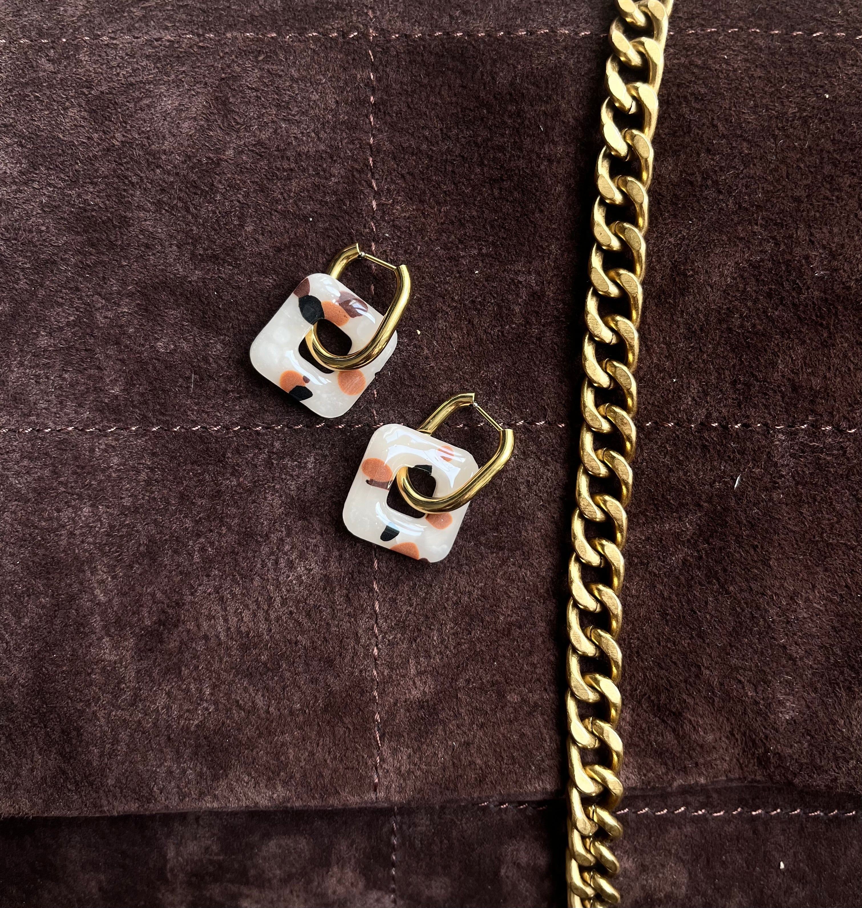 Pampilles carrées - Blanc moucheté marron & noir